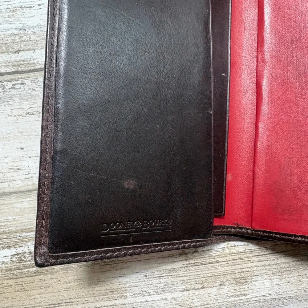 Dooney & Bourke brand dooney